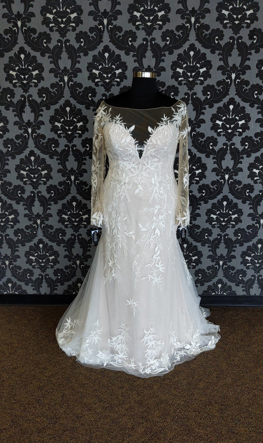 Wedding Dress Size 12 Lace/Sequin champange/Ivory Long Sleeve Fit & Flare