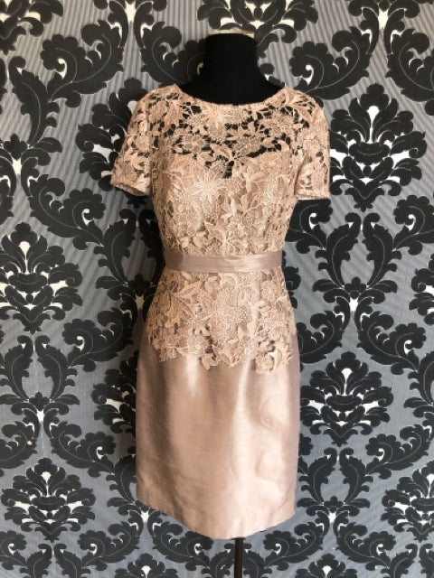 Serena London 17736 Women's Formal Lace Gold Size 4
