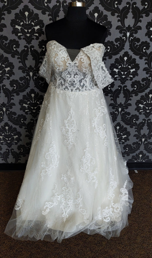 Casablanca 2427 Wedding Dress Size 26 Sequin/Lace Ivory Detachable Ballgown