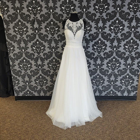 Mori Lee Wedding Dress Tulle/Lace Ivory Size 4 A-line AS IS SMALL RUNS/STAIN | Something Blue .