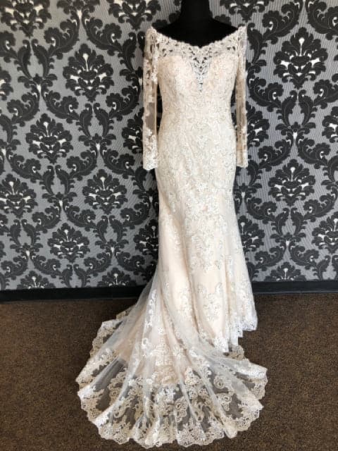 Mori Lee Wedding Dress Lace/Beading Champagne Size 16 AS IS DISCOLORED ON LACE | Something Blue .